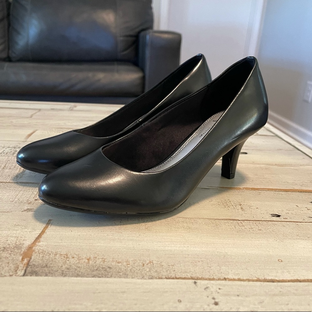 LifeStride Parigi Black Heels Sz 7.5